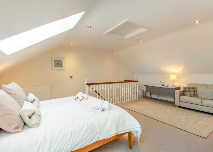 4 Bed In Oc-s36004 Hawes