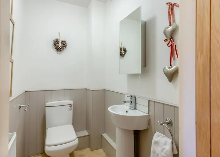 Holiday home 4 Bed In Oc-s36004 *